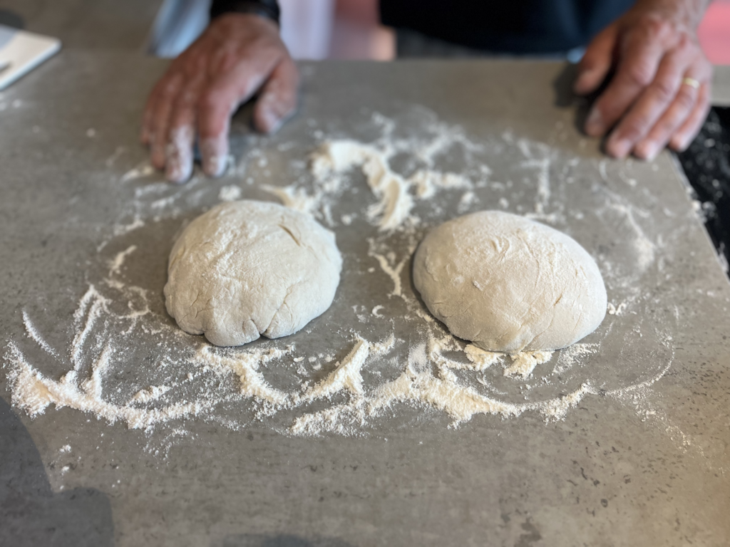 Pizzadeeg en geschikt voor pizzarette bodems